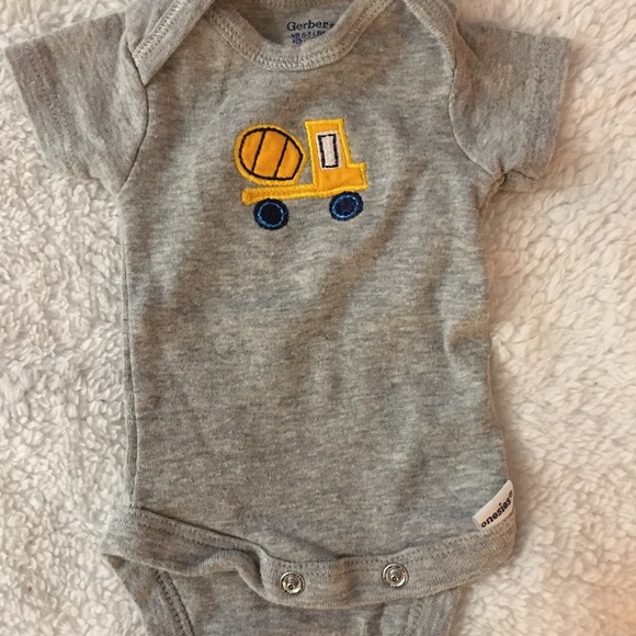 Newborn one piece - Picture 7 of 7